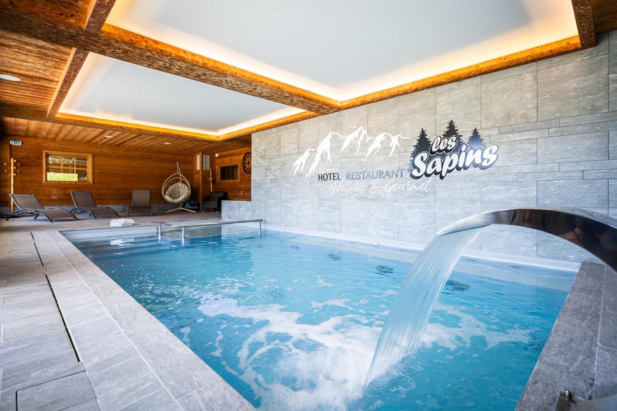 Hôtel Restaurant Les Sapins Wellness&Gourmet Manigod Exterior foto